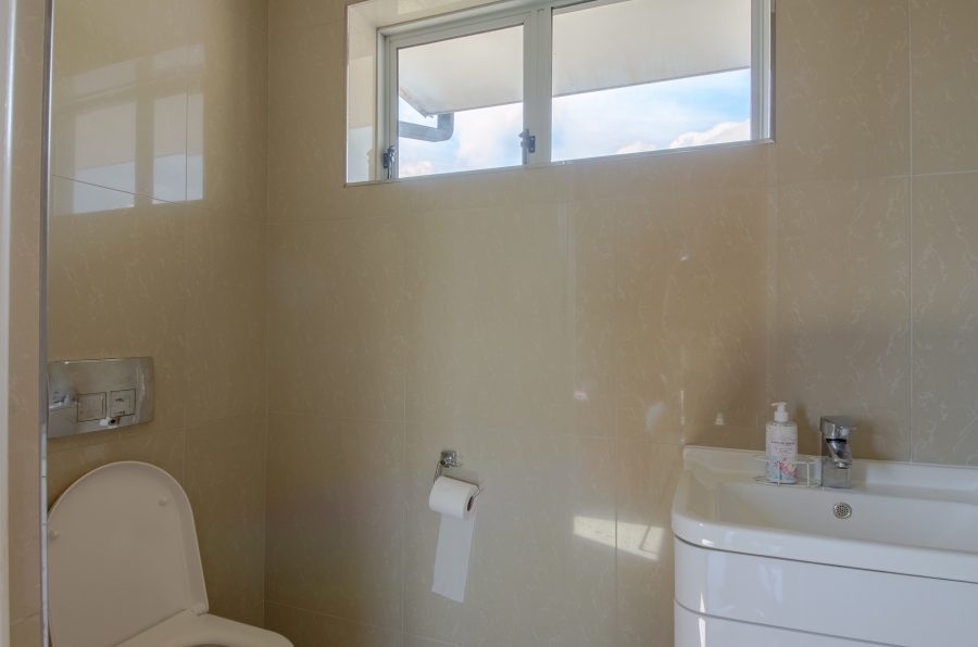 3 Bedroom Property for Sale in Pringle Bay Western Cape